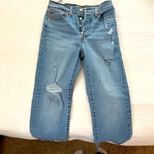 Levi’s wedgie jeans, size 27 never worn